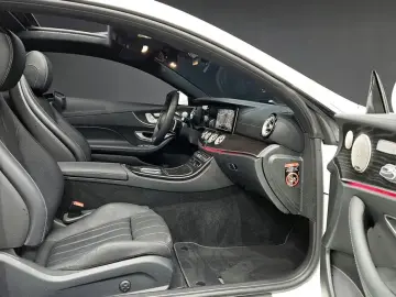 2022 Mercedes-Benz E-Класс с пробегом 14 092 км
