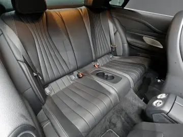2022 Mercedes-Benz E-Класс с пробегом 14 092 км