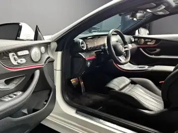 2022 Mercedes-Benz E-Класс с пробегом 14 092 км