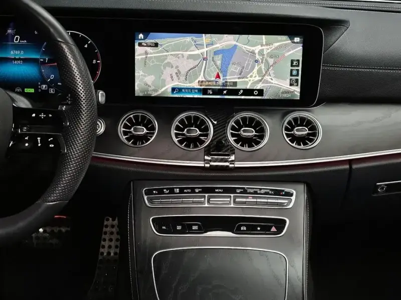 2022 Mercedes-Benz E-Класс с пробегом 14 092 км