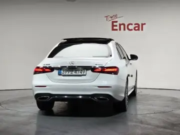 2022 Mercedes-Benz E-Класс с пробегом 48 166 км