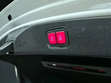 2022 Mercedes-Benz E-Класс с пробегом 14 092 км