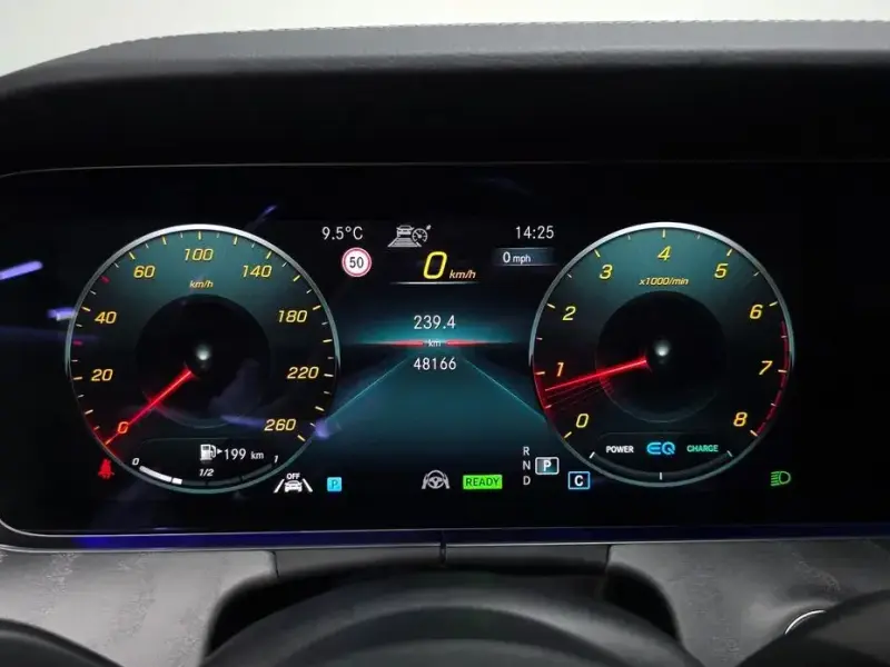 2022 Mercedes-Benz E-Класс с пробегом 48 166 км