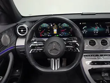2022 Mercedes-Benz E-Класс с пробегом 48 166 км