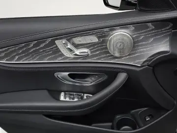 2022 Mercedes-Benz E-Класс с пробегом 48 166 км