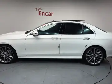 2022 Mercedes-Benz E-Класс с пробегом 48 166 км
