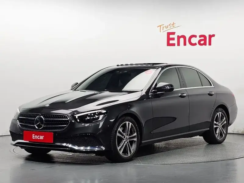 2023 Mercedes-Benz E-Класс с пробегом 31 768 км