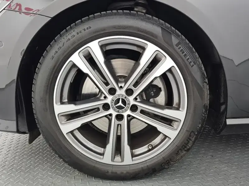 2023 Mercedes-Benz E-Класс с пробегом 31 768 км