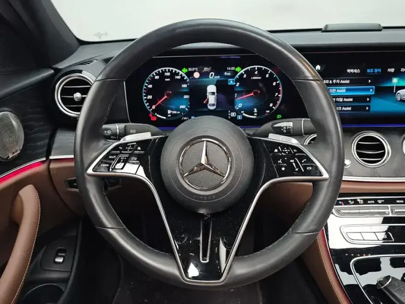 2023 Mercedes-Benz E-Класс с пробегом 31 768 км