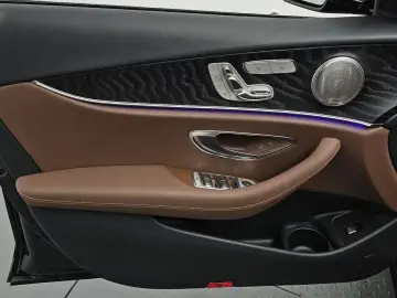 2023 Mercedes-Benz E-Класс с пробегом 31 768 км