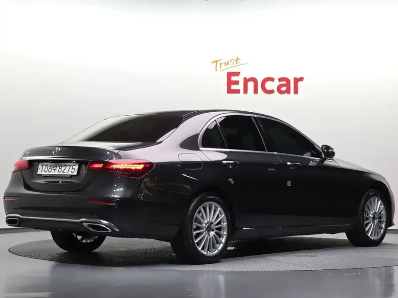 2021 Mercedes-Benz E-Класс с пробегом 64 804 км