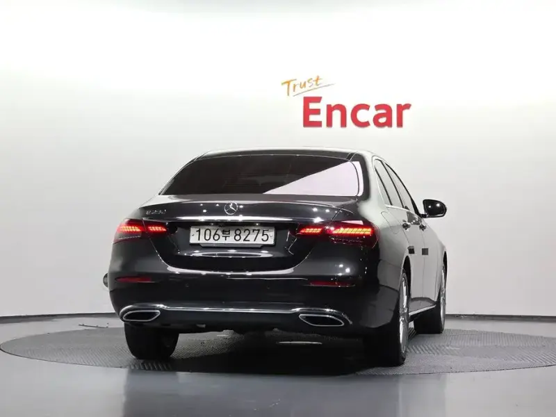 2021 Mercedes-Benz E-Класс с пробегом 64 804 км