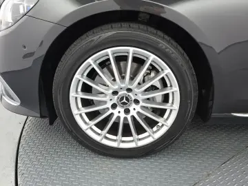 2021 Mercedes-Benz E-Класс с пробегом 64 804 км