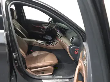 2021 Mercedes-Benz E-Класс с пробегом 64 804 км
