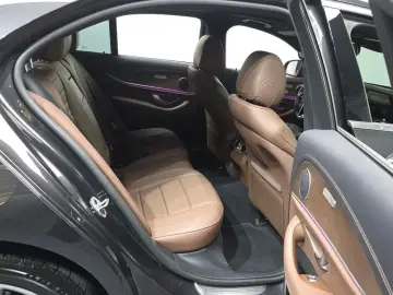 2021 Mercedes-Benz E-Класс с пробегом 64 804 км