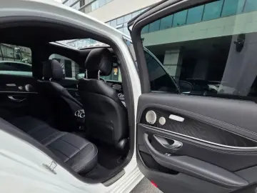 2022 Mercedes-Benz E-Класс с пробегом 56 190 км