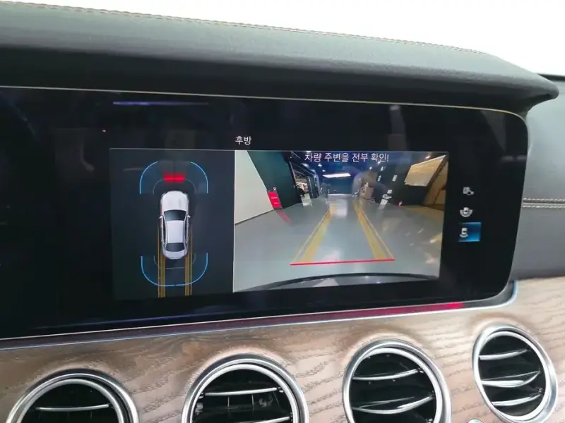 2021 Mercedes-Benz E-Класс с пробегом 64 804 км