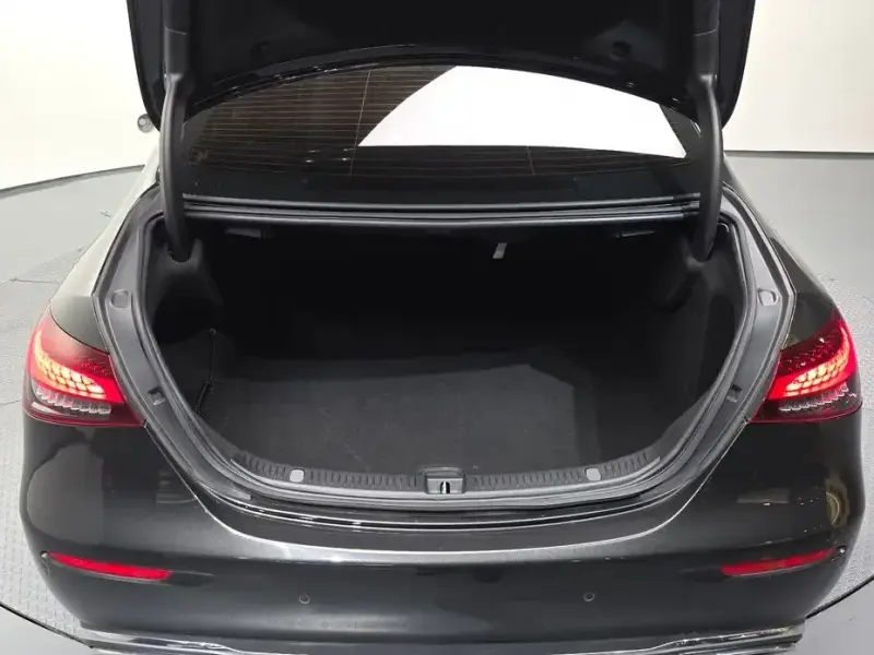 2021 Mercedes-Benz E-Класс с пробегом 64 804 км
