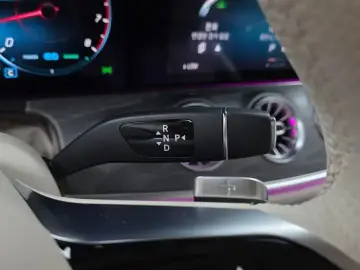 2023 Mercedes-Benz E-Класс с пробегом 10 181 км