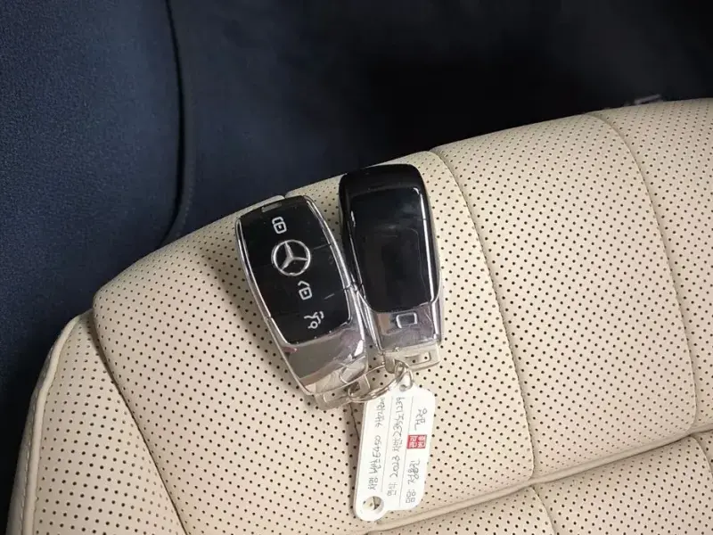 2023 Mercedes-Benz E-Класс с пробегом 10 181 км