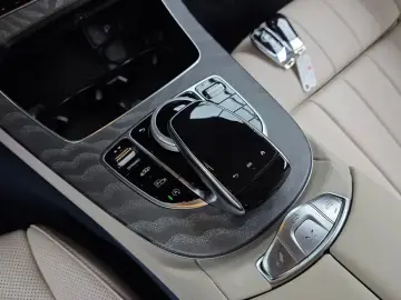 2023 Mercedes-Benz E-Класс с пробегом 10 181 км
