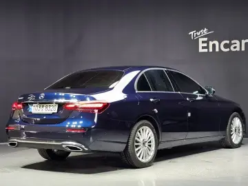 2021 Mercedes-Benz E-Класс с пробегом 53 714 км