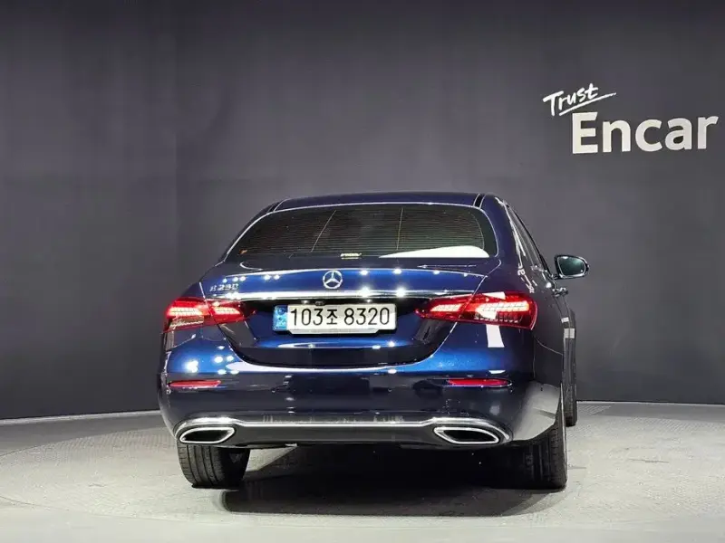 2021 Mercedes-Benz E-Класс с пробегом 53 714 км