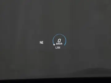 2023 Mercedes-Benz E-Класс с пробегом 10 181 км
