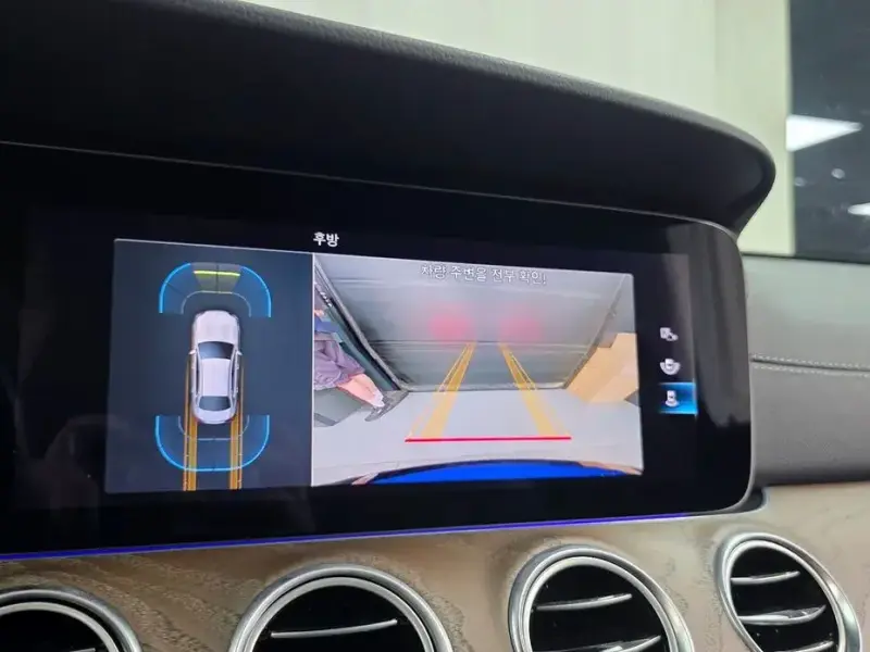2021 Mercedes-Benz E-Класс с пробегом 53 714 км