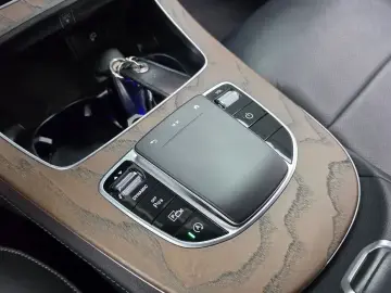 2021 Mercedes-Benz E-Класс с пробегом 53 714 км