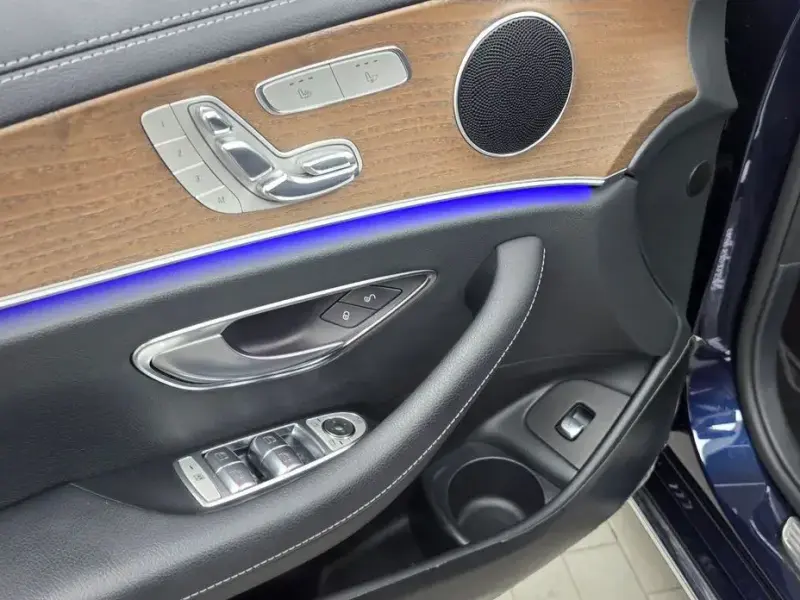 2021 Mercedes-Benz E-Класс с пробегом 53 714 км