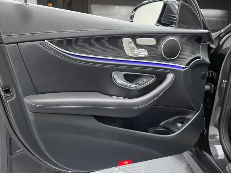 2021 Mercedes-Benz E-Класс с пробегом 66 843 км
