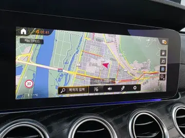2021 Mercedes-Benz E-Класс с пробегом 66 843 км