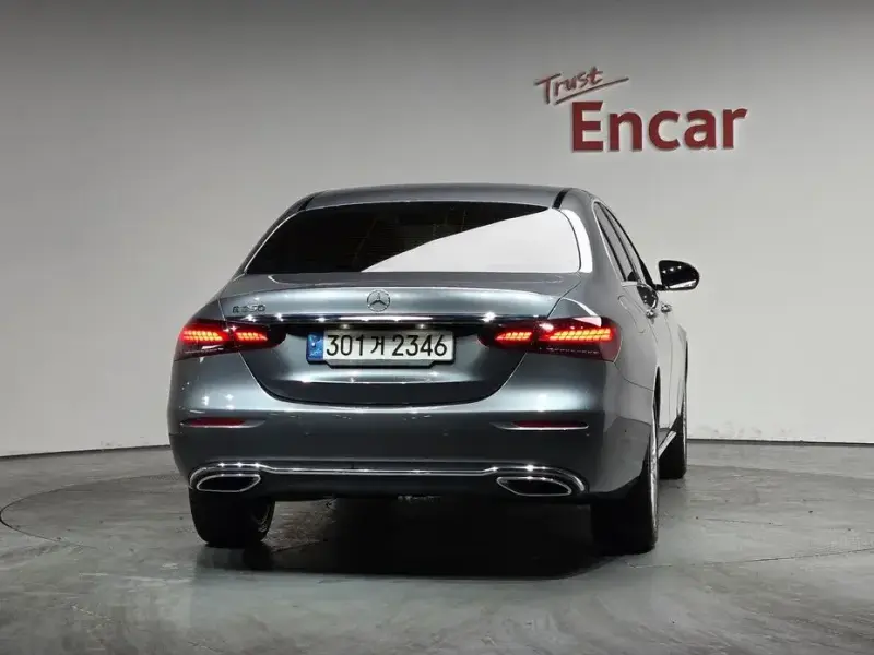 2021 Mercedes-Benz E-Класс с пробегом 55 881 км