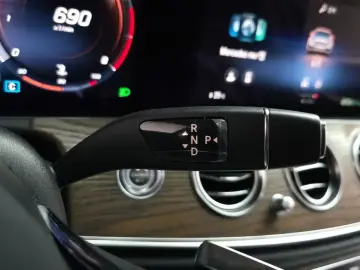 2021 Mercedes-Benz E-Класс с пробегом 55 881 км