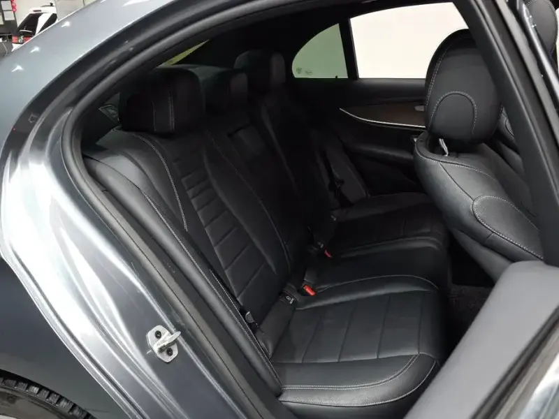 2021 Mercedes-Benz E-Класс с пробегом 55 881 км