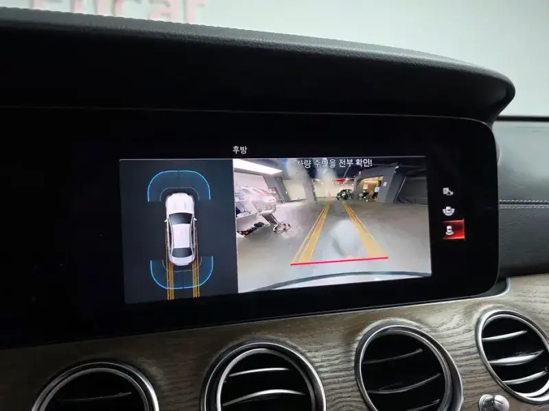 2021 Mercedes-Benz E-Класс с пробегом 55 881 км