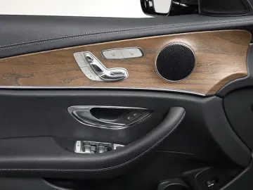 2021 Mercedes-Benz E-Класс с пробегом 55 881 км