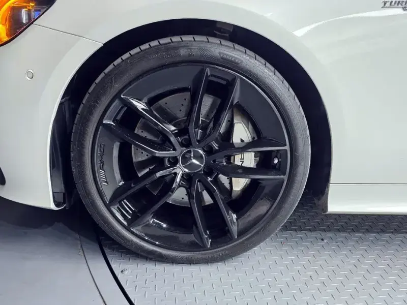 2021 Mercedes-Benz E-Класс с пробегом 118 192 км