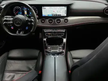 2021 Mercedes-Benz E-Класс с пробегом 118 192 км