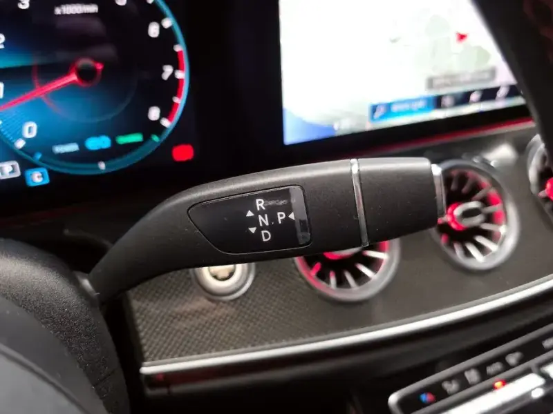 2021 Mercedes-Benz E-Класс с пробегом 118 192 км