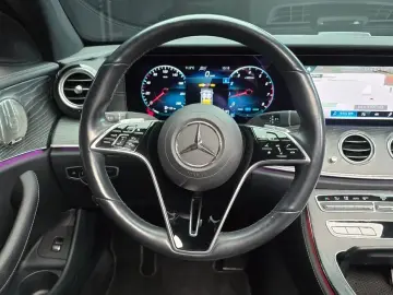 2022 Mercedes-Benz E-Класс с пробегом 93 979 км