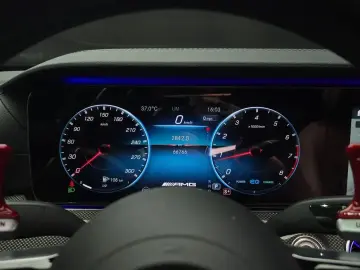 2021 Mercedes-Benz E-Класс с пробегом 66 766 км