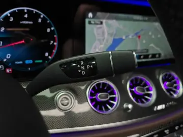 2021 Mercedes-Benz E-Класс с пробегом 66 766 км