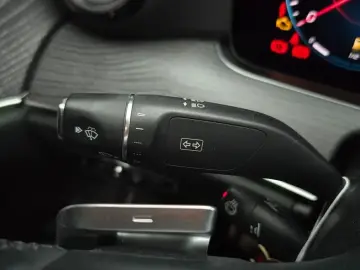 2022 Mercedes-Benz E-Класс с пробегом 93 979 км
