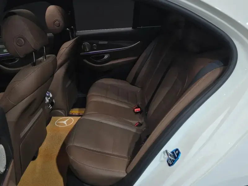 2021 Mercedes-Benz E-Класс с пробегом 66 766 км