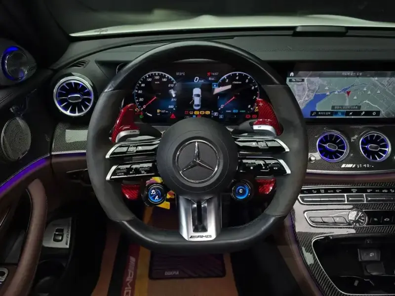 2021 Mercedes-Benz E-Класс с пробегом 66 766 км
