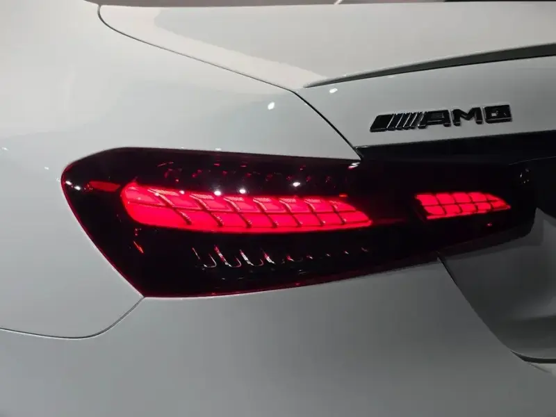 2021 Mercedes-Benz E-Класс с пробегом 66 766 км
