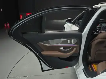 2021 Mercedes-Benz E-Класс с пробегом 66 766 км