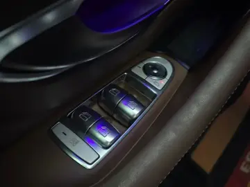 2021 Mercedes-Benz E-Класс с пробегом 66 766 км